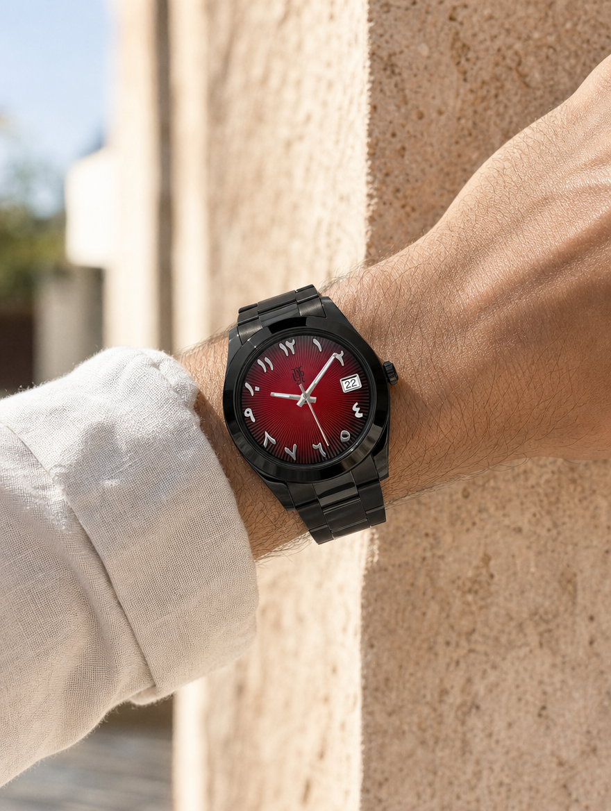 Crown Date Crimson Shadow na zapestju