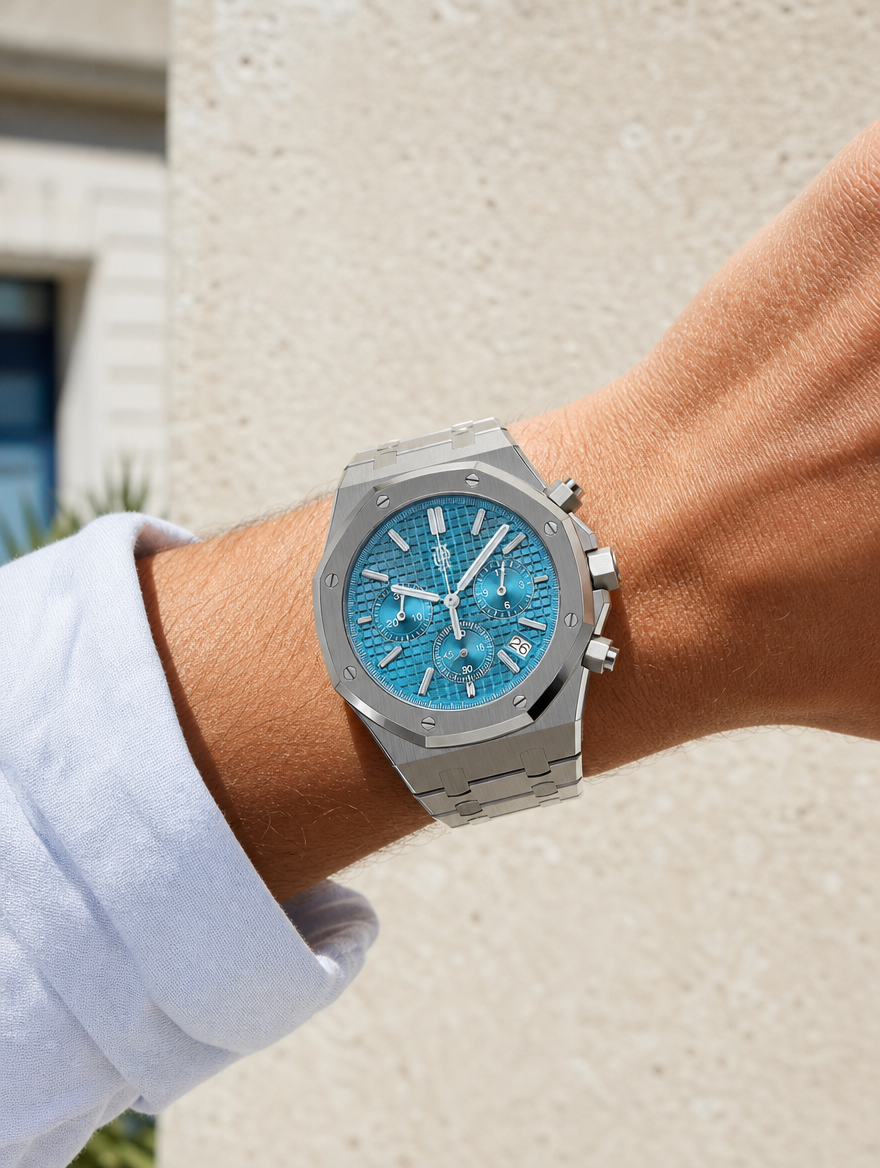 Royal Frame Aqua Chrono na zapestju